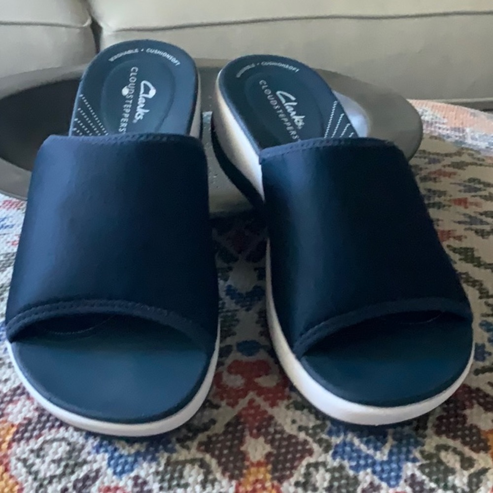 Clarks Women's Navy Slide Sandals - Picture 2 of 5